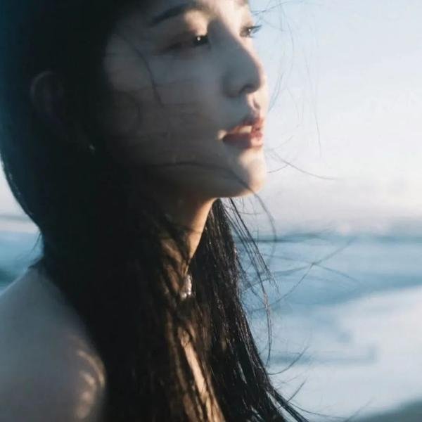 像爵士那样忧郁